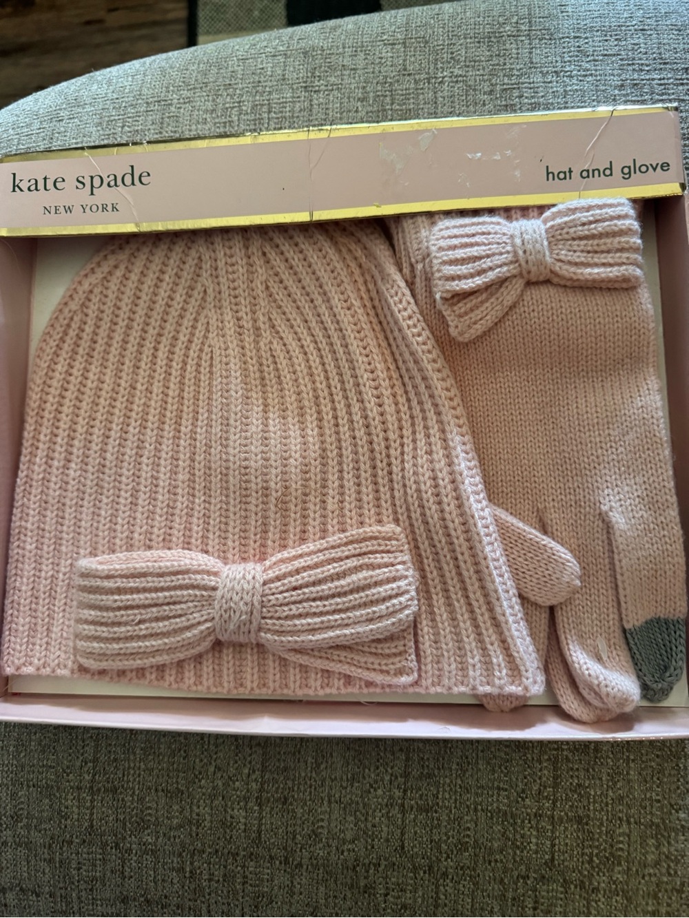 kate spade Pink Bow Knit Hat & Glove Set